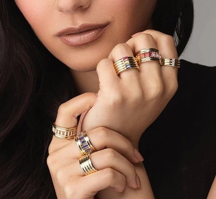 18K 金彩虹 バゲットカット CZ マルチ ファッション 925 ステルリング シルバー 女性指輪