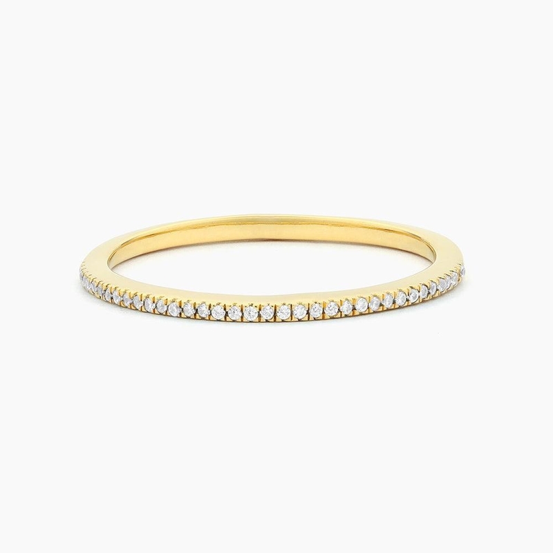 ホットアイテム 18K ゴールドプレート ハーフ エターニティ スタッケブル 925 スターリング シルバー 女性バンドリング
