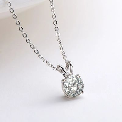 925 スターリング シルバー ペンダント 女の子用 18K 黄金 丸切りの ソリテール 石 ギフト