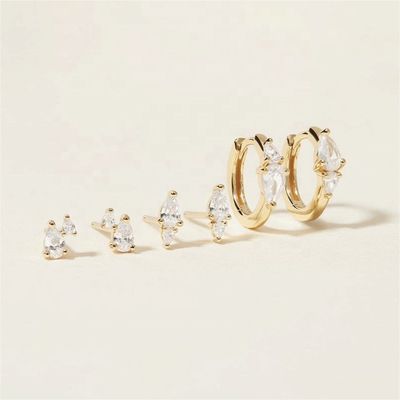 トレンドイ 18K ゴールドプラテッド ホワイト キュービック ジルコーン 925 ステルリング シルバー スターリング&ハグジーセット イヤリング