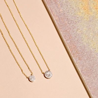円盤形 細い18K金付CZダイヤモンド ネックレス 女の子用 クラシックスタイルデザイン