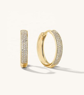 18K 金色 ミクロン パブ ハグ 925 ステルリング シルバー 女性 イヤリング