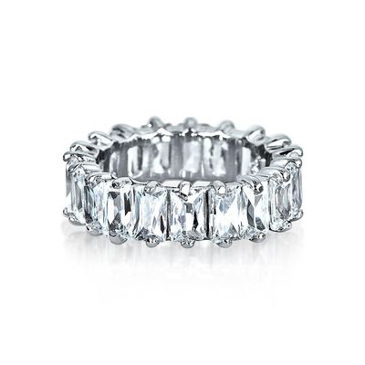 透明なエメラルドカット CZ インフィニティ 結婚指輪 925 シルバー インフィニティ 結婚指輪