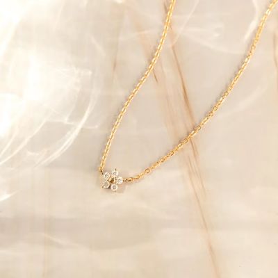 女性用OEM/ODM 925スターリングシルバーネックレス（メインストーンなし）