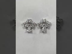 ストッドイヤリング