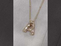 手紙のペンダント