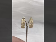 環境に優しい18K 金色 多角小点珠 女性の耳飾り 2021年