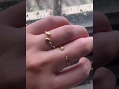 本物の925スターリングシルバーで手仕上げされたこのアクセサリーは、洗練されたスタイルと耐久性を兼ね備えています。